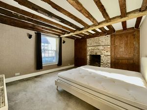 Photo 15- click for photo gallery